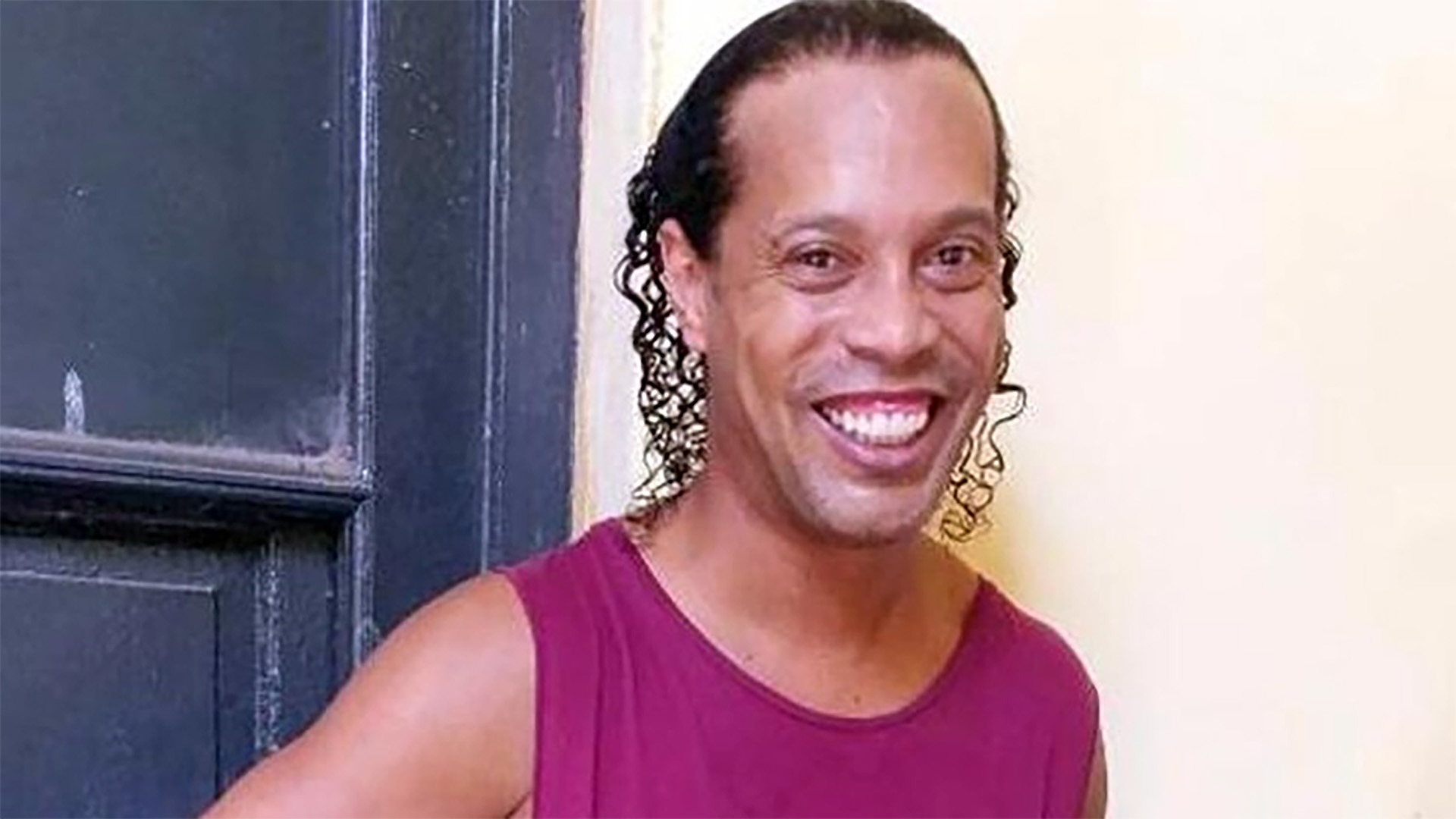 Ronaldinho, una semana arrestado en Paraguay mientras sigue el cerco a una empresaria