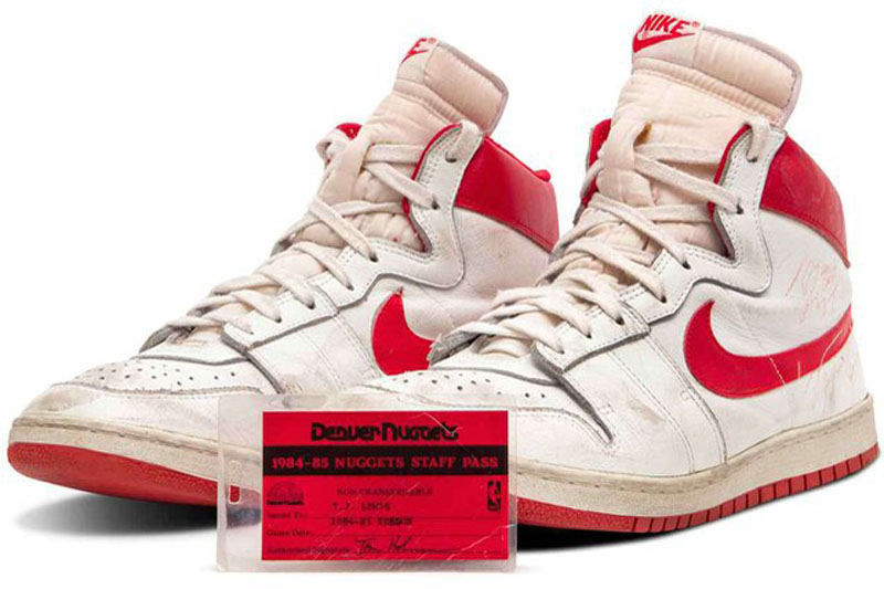 Zapatillas usadas por Michael Jordan establecen récord de - UNANIMO Deportes