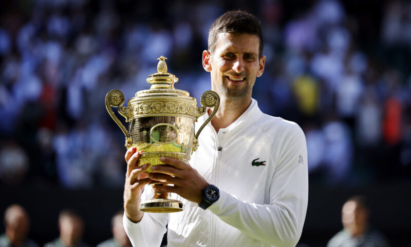 Novak Djokovic reina en Wimbledon y amplia su hegemonía