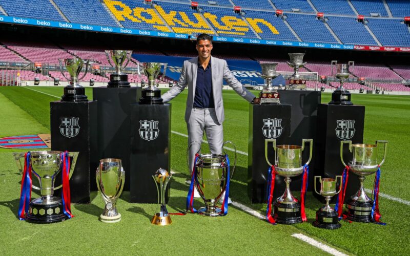 gador del FC Barcelona, Luis Suaréz llegó a ser el mejor centro delantero del mundo. Además, también ganó muchos títulos