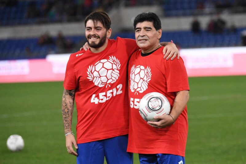 Gianni Infantino propone un 'día de Maradona' en cada Mundial