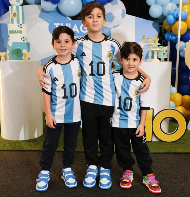 La foto de Thiago, Mateo y Ciro que Antonela posteó en Instagram.