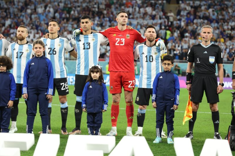 La Selección Argentina se medirá con Países Bajos en los Cuartos de Final del Mundial de Qtaar 2022.