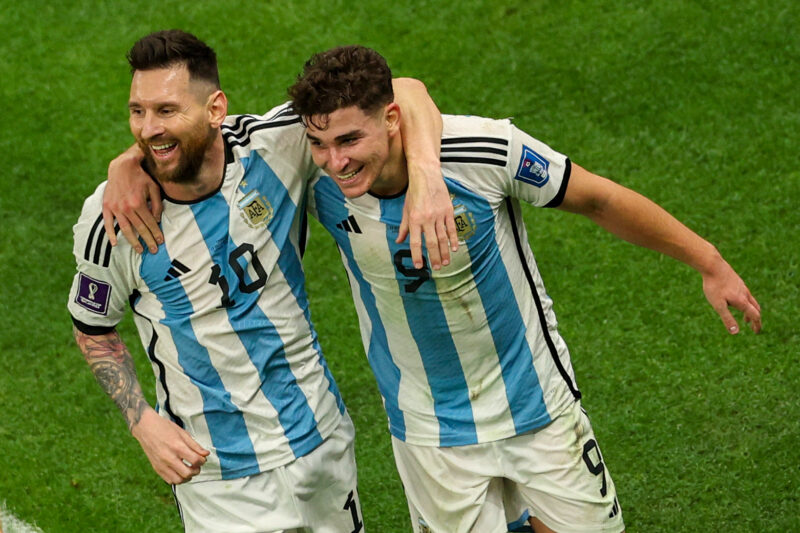 Lionel Messi y Julían Álvarez fueron los dos mejores jugadores del partido.