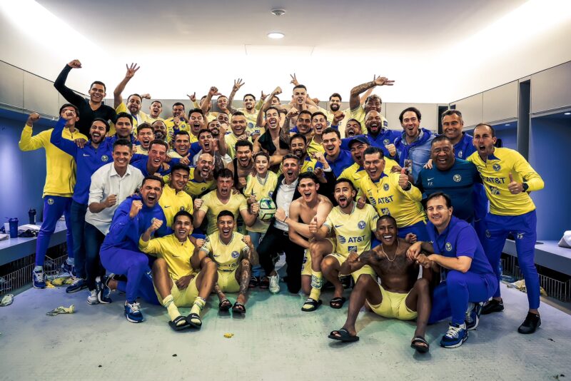 América