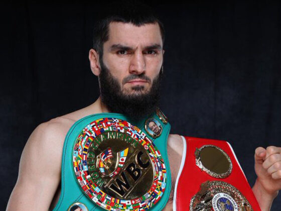 Beterbiev sorprende a Bivol y reina como indiscutido en las 175 lbs Artur Beterbiev