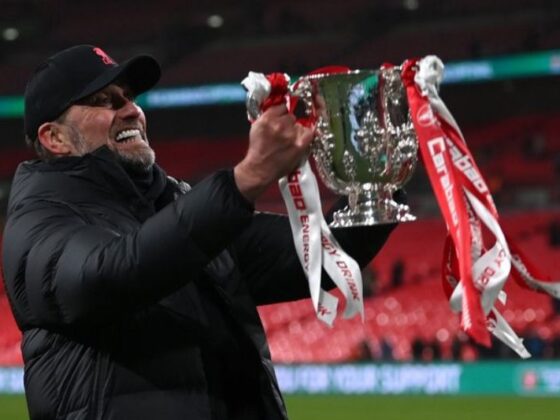Klopp cumple la última voluntad de un aficionado en el Liverpool Klopp cumple la última voluntad de un aficionado en el Liverpool