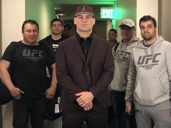 Caín Velázquez regresa a UFC como entrenador de otro mexicano Caín Velázquez