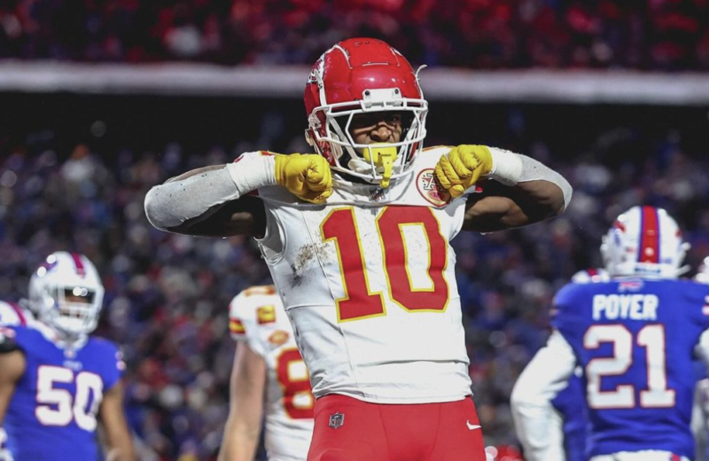Isiah Pacheco de los Kansas City Chiefs, entre los latinos en la NFL presentes este 2024.