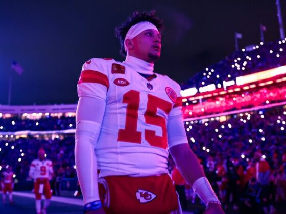 Listas las Finales de Conferencia de NFL para el Super Bowl LVIII Patrick Mahomes, quarterback de los Chiefs de Kansas City en el duelo de playoff de la NFL ante los Bills de Buffalo por el pase a la Final de Conferencia. (Foto: 'X' Kansas City Chiefs)