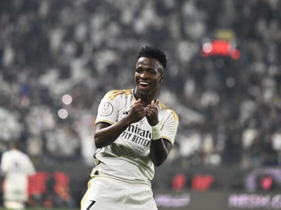 VIDEO: Vinícius no se olvida de Cristiano Ronaldo vs Barcelona Vinícius Jr.