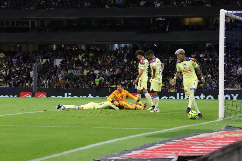 ¡Ya hay acuerdo! Emilio Lara dejará el América pero seguirá en Liga MX América vs Monterrey