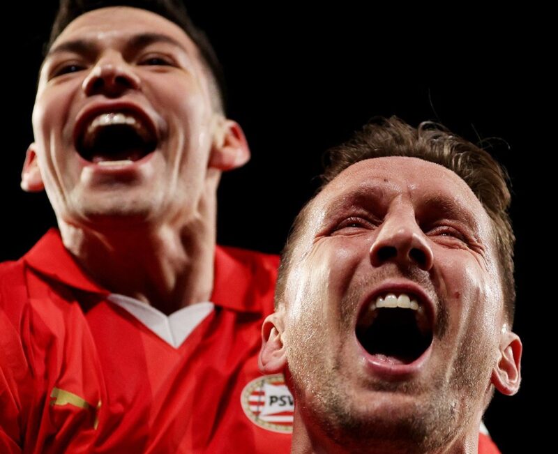 PSV y 'Chucky' rescatan el empata contra el Dortmund