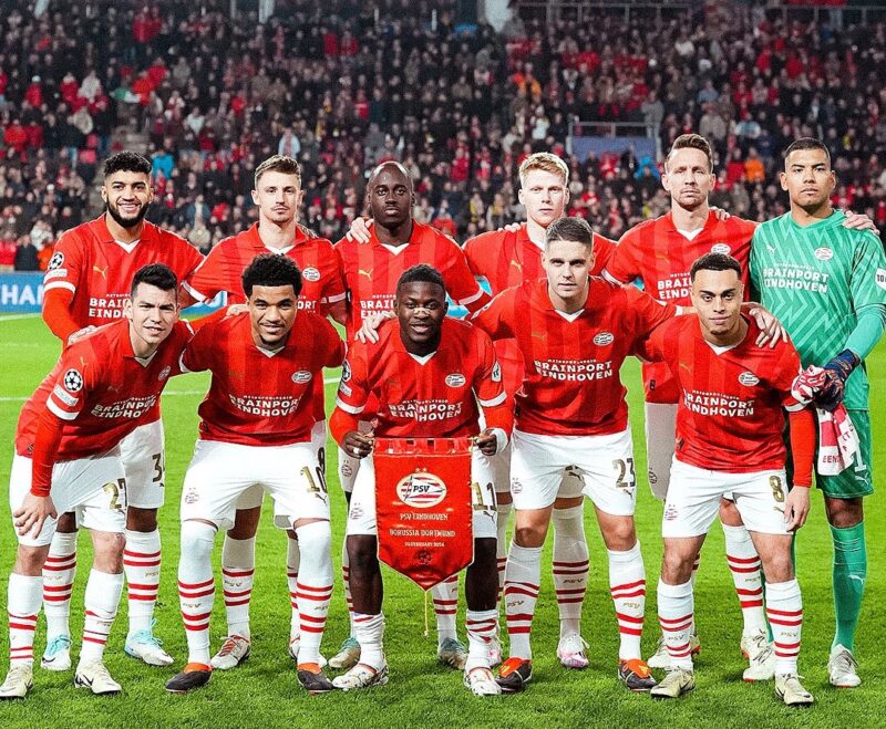 PSV y 'Chucky' rescatan el empata contra el Dortmund PSV y 'Chucky' rescatan el empata contra el Dortmund