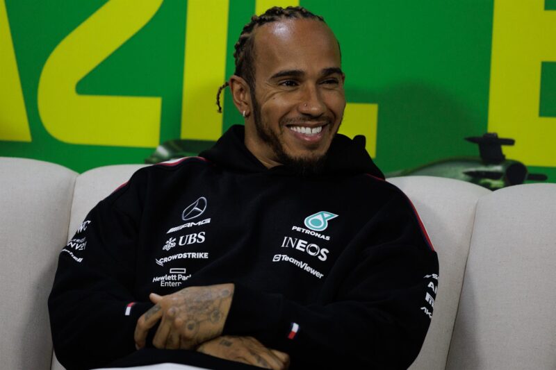 Lewis Hamilton será piloto de Ferrari para la temporada 2025 Lewis Hamilton será piloto de Ferrari para la temporada 2025