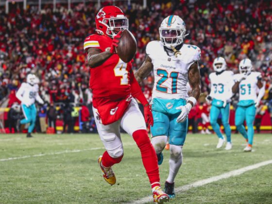 ¡Confirmado! La NFL llegará al Santiago Bernabéu en 2025 Los Chiefs de Kansas City en contra de los Dolphins de Miami en la NFL. (Foto: 'X' Chiefs Kansas City)