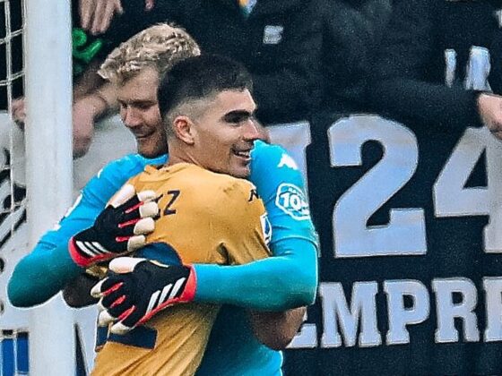 Genoa de Johan Vásquez rescata el empate vs Juventus Johan Vásquez