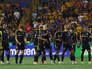 Copa de Campeones Concacaf 2026: Sorteo, fechas y clubes clasificados Jugadores de Columbus Crew celebran al ganar la serie de penaltis ante Tigres durante un juego de vuelta de los cuartos de final de la Liga de Campeones de la Concacaf, celebrado en el estadio Universitario en la ciudad de Monterrey (México). EFE/ Rodrigo Mendoza Copa de Campeones Concacaf