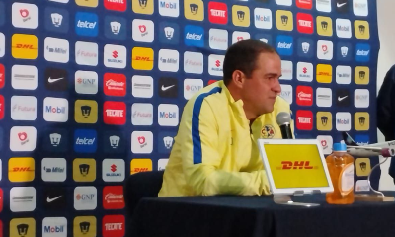 André Jardine, técnico del América tras la derrota VS Pumas de la UNAM