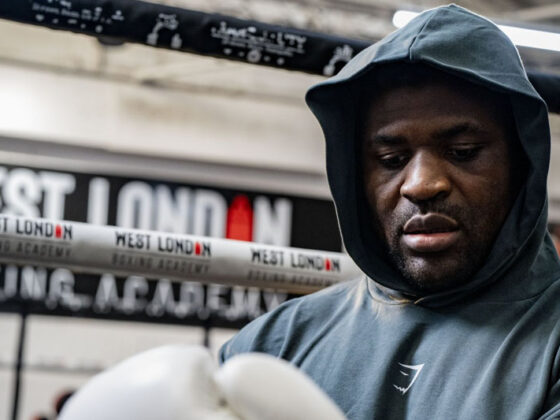 Francis Ngannou involucrado en mortal accidente en Camerún Francis Zavier Ngannou, luchador de la UFC