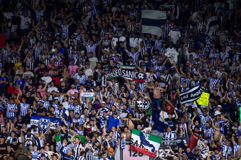 VIDEO: ¡Monterrey vs Inter Miami acaba en pelea entre aficionados! En redes sociales circula un video en el que aficionados de Monterrey e Inter de Miami se ven envueltos en una pelea física. Foto: TW @Rayados
