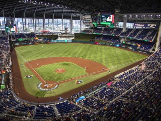 Clásico Mundial de Béisbol 2026: grupos y calendario confirmados Fotografía de archivo del estadio LoanDepot Park, sede del Clásico Mundial de Béisbol 2026. EFE/EPA/CRISTÓBAL HERRERA-ULASHKEVICH
