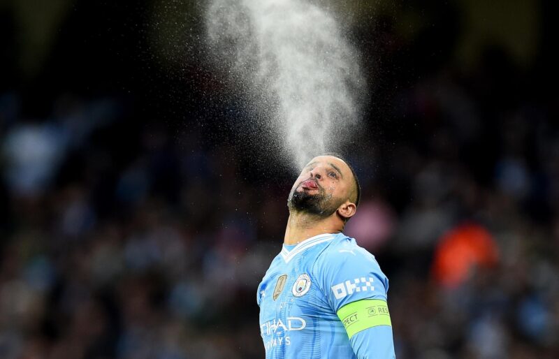 Kyle Walker durante el partido de la UEFA Champions League que han jugado Manchester City y Real Madrid en Manchester, Reino Unido. EFE/EPA/PETER POWELL