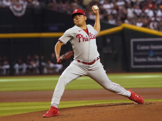 Ranger Suárez lidera las victorias de las Grandes Ligas Fotografía de archivo en la que se registró al venezolano Ranger Suárez, abridor zurdo de los Filis de Filadelfia, quien trabajó seis entradas en las que solo permitió dos imparable y ponchó a ocho bateadores para adjudicarse el triunfo de su equipo 5-1 sobre los Piratas de Pittsburgh en la MLB. EFE/Allison Dinner