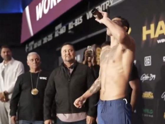 Ryan García no da el peso vs Devin Haney y bebe una "cerveza" Ryan García