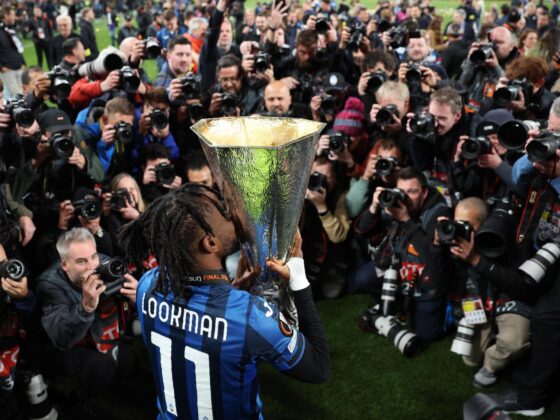 Ademola Lookman hace historia en la Europa League Ademola Lookman hace historia en la Europa League