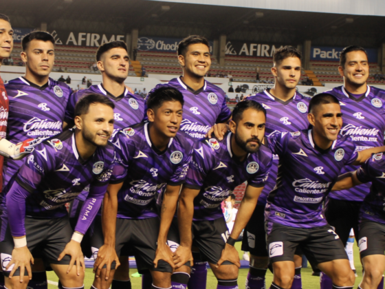 ¡Es oficial! Mazatlán tiene nuevo técnico bicampeón de la Liga MX Alineación de Mazatlán. (via IG: @Mazatlán)