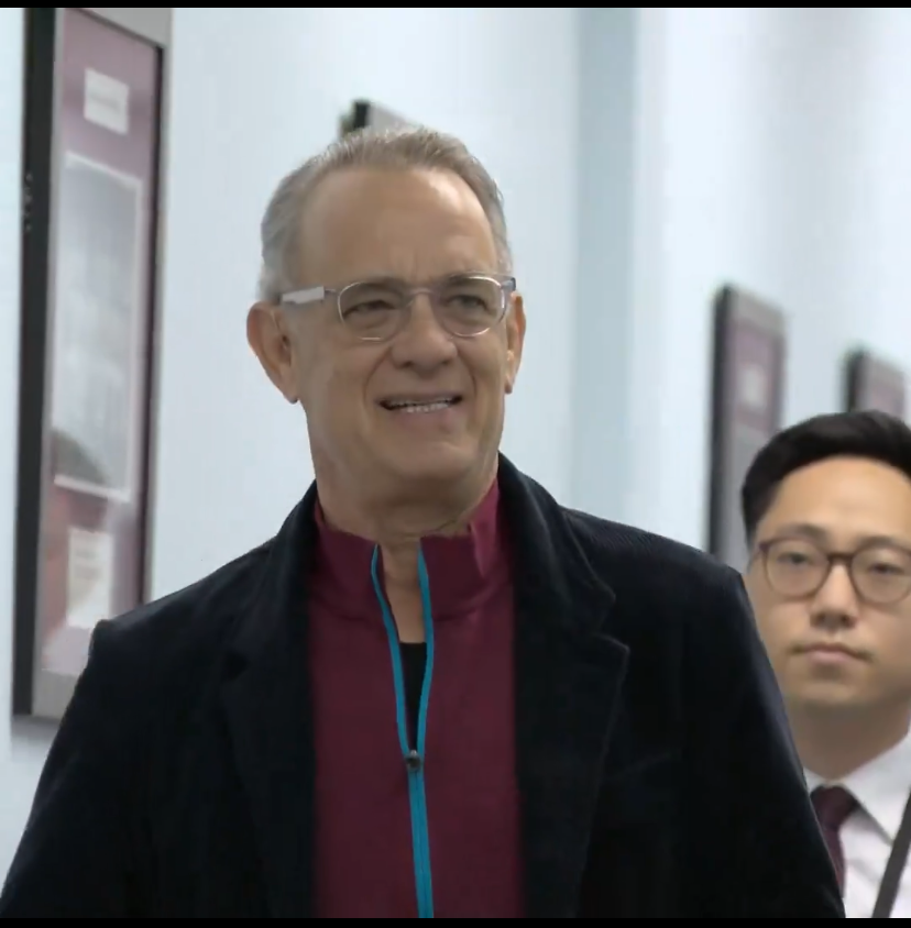 Tom Hanks vibra con el empate del Aston Villa (Vídeo) Tom Hanks vibra con el empate del Aston Villa (Vídeo)