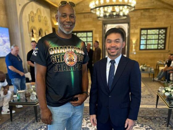Lennox Lewis contempla la posibilidad de volver al ring Lennox Lewis contempla la posibilidad de volver al ring