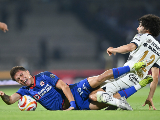Cruz Azul vence a Pumas y logra su histórico milésimo triunfo Cruz Azul vence a Pumas y logra su histórico milésimo triunfo