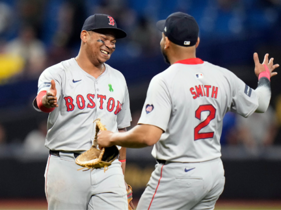 Rafael Devers y su 6to jonrón consecutivo rompen récord en los Red Sox devers