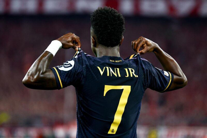 El delantero brasileño Vinícius salió al rescate del Real Madrid en Múnich, Alemania. EFE/EPA/FILIP SINGER