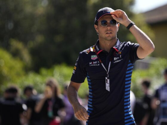 'Checo' Pérez recupera confianza y es quinto en los Libres 1 de España El mexicano ’Checo’ Pérez (Red Bull), décimo primero. EFE/EPA/DANILO DI GIOVANNI
