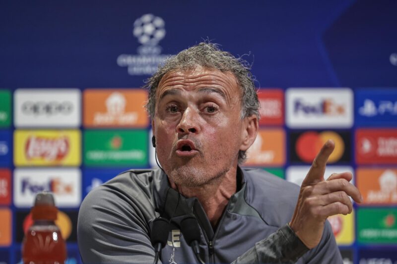 El entrenador del París Saint-Germain, Luis Enrique, durante la rueda de prense de este lunes. EFE/EPA/CHRISTOPHE PETIT TESSON
