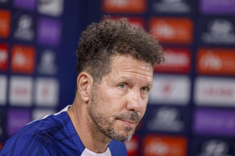 El entrenador del Atletico Madrid Diego Pablo 'Cholo' Simeone durante la rueda de prensa de este viernes. EFE/ Zipi