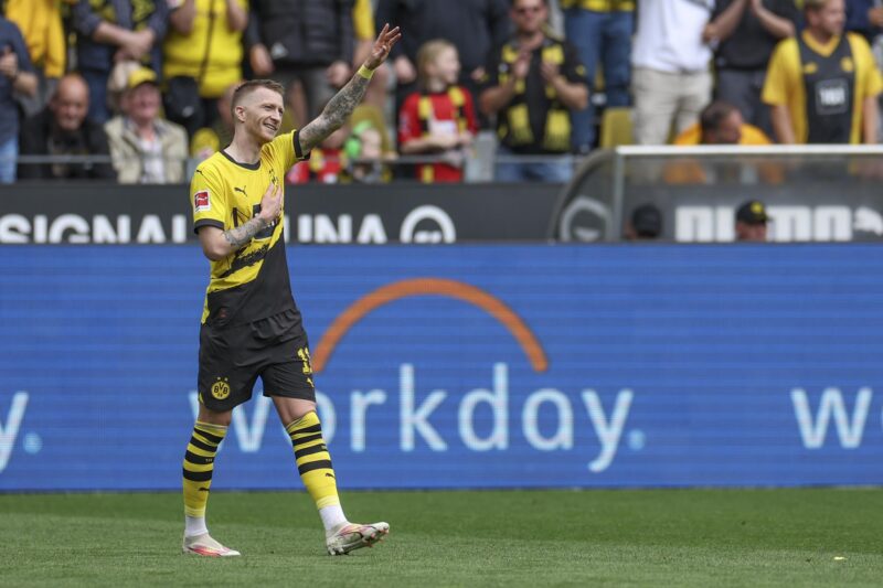 Reus, tras el 4-1. EFE/EPA/CHRISTOPHER NEUNDORF.