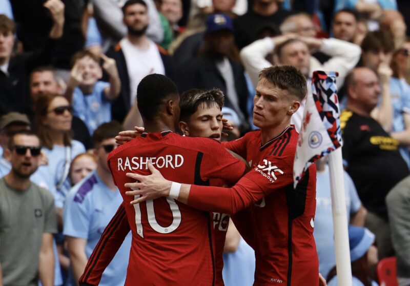 Los jugadores del Manchester United celebra el 0-1 durante la final de la FA Cup fque han jugado Manchester City y Manchester United, yn Wemble, Londres. EFE/EPA/TOLGA AKMEN