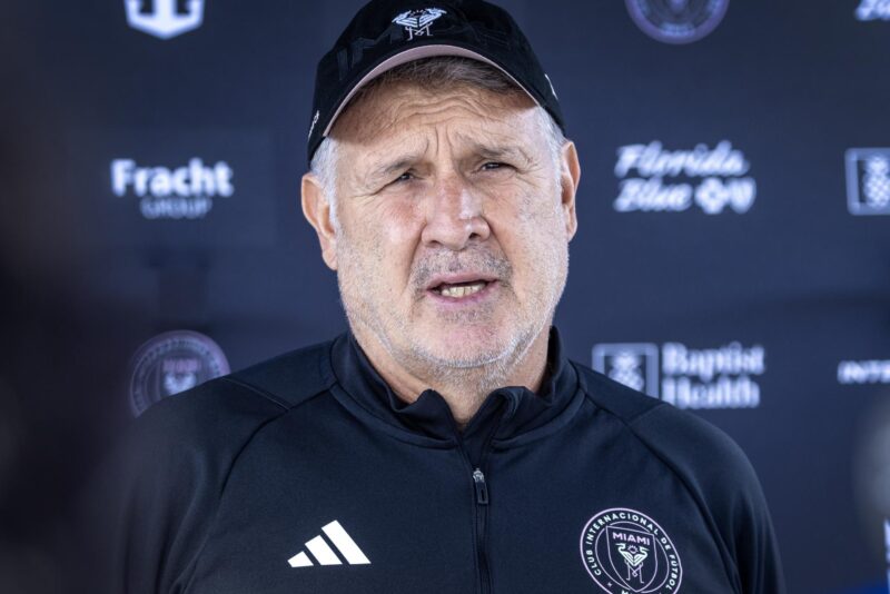 Fotografía de archivo en la que se registró al entrenador del club estadounidense de fútbol Inter Miami, el argentino Gerardo 'Tata' Martino. EFE/Cristóbal Herrera