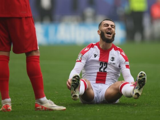 Turquía 3 - 1 Georgia: Resultado, resumen y estadísticas Dortmund (Germany), 18/06/2024.- Georges Mikautadze of Georgia reacts during the UEFA EURO 2024 group F soccer match between Turkey and Georgia, in Dortmund, Germany, 18 June 2024. (Alemania, Turquía) EFE/EPA/Leszek Szymanski POLAND OUT