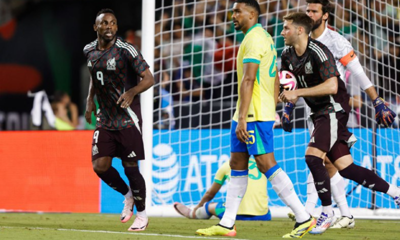 'Lamborjimmy' en caída: Selección Mexicana pierde 3-2 con Brasil La selección mexicana cayó 3-2 ante Brasil, en la antesala de la Copa América 2024