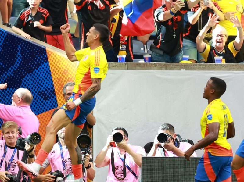 Colombia: Debut con triunfo gracias a un James Rodríguez brillante Colombia: Debut con triunfo gracias a un James Rodríguez brillante