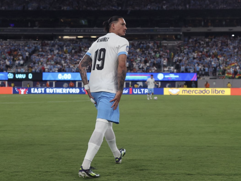 ¡Darwin Núñez anotó ante Bolivia y continúa con su racha goleadora!