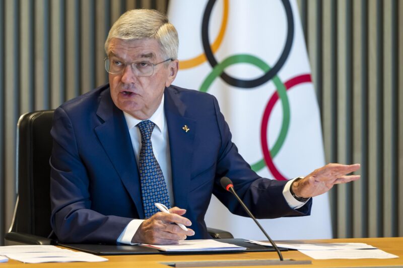 Paris 2024: Las disciplinas olímpicas que no estarán presentes El presidente del COI, Thomas Bach. EFE/EPA/MARTIAL TREZZINI