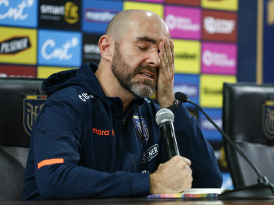 Félix Sánchez deja de ser el seleccionador de Ecuador Imagen de archivo del seleccionador de Ecuador, el español Félix Sánchez, quien este lunes ha retornado en la ciudad estadounidense de Filadelfia a los entrenamientos de su plantilla entre críticas por el bajo desempeño del equipo. EFE/ José Jácome