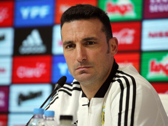 "No está apta para este tipo de jugadores", Lionel Scaloni Fotografía de archivo en la que se registró al seleccionador del equipo nacional masculino de fútbol de Argentina, Lionel Scaloni, durante una rueda de prensa, en Buenos Aires (Argentina). EFE/Carlota Ciudad