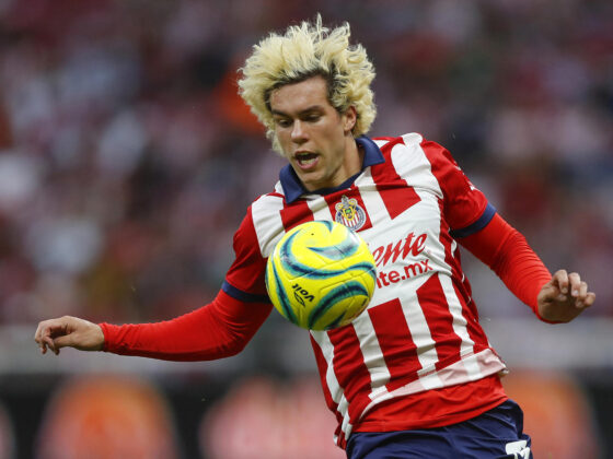 Carlos Aviña: "Mexicoamericano mejor formado que el nacido en México" Cade Cowell del Guadalajara controla un balón ante Juárez durante un partido de la jornada 6 del torneo clausura 2024 de la Liga MX, en el estadio Akron en la ciudad de Guadalajara, Jalisco (México). Fotografía de archivo. EFE/ Francisco Guasco